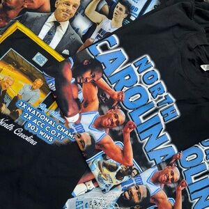 North Carolina Tarheels UNC Vintage Style T Shirt